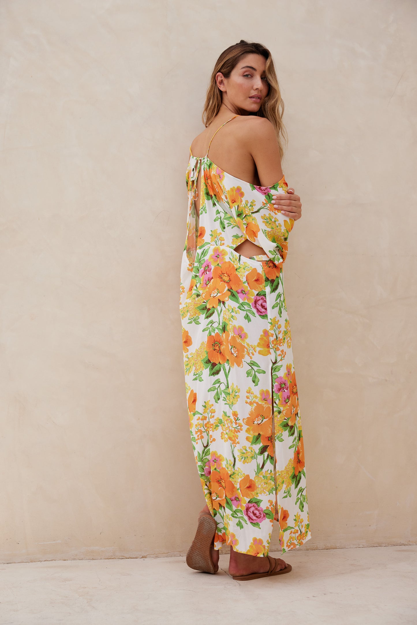 The Aquari Wanderlust Kaftan Retro Floral